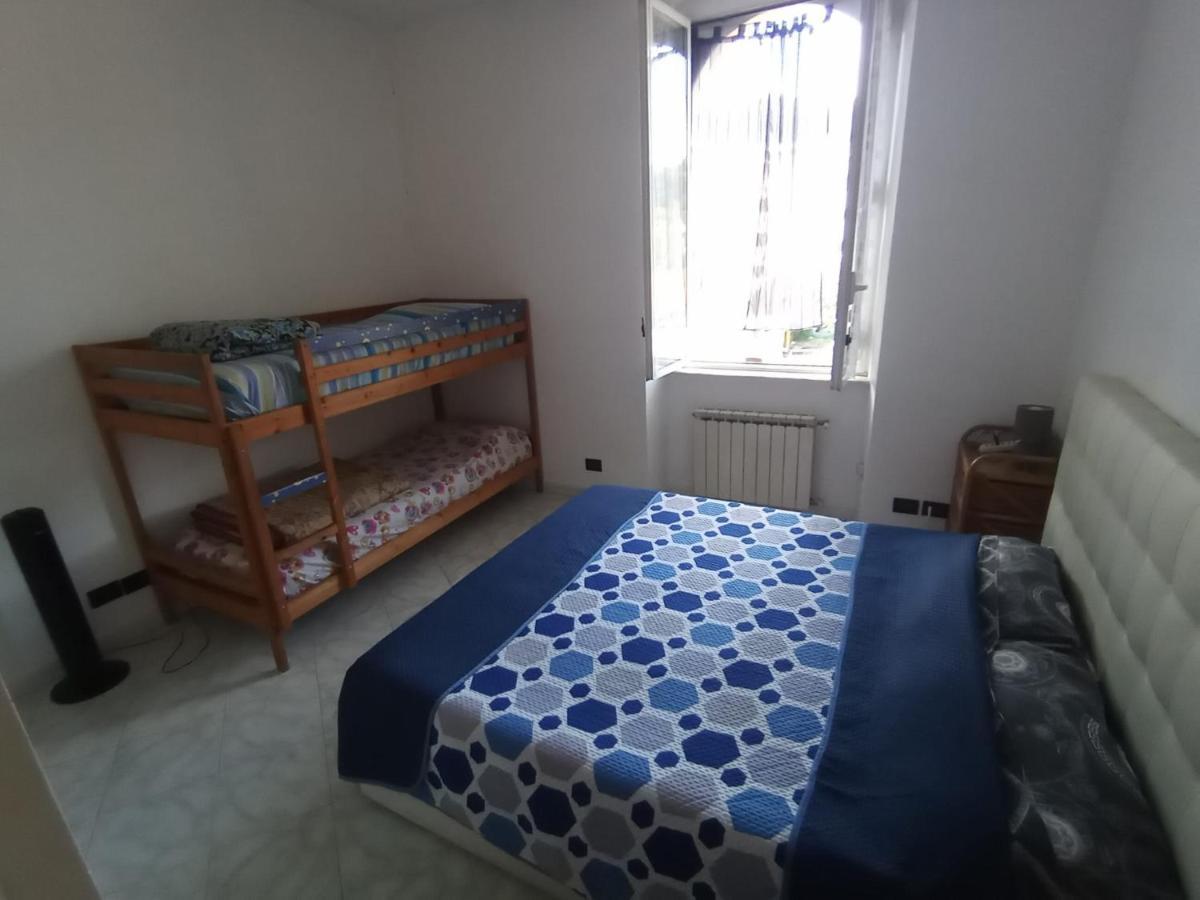 Ferienwohnung Casa Albarosa, 10 Min Walk Train Station, Free Parking. La Spezia Exterior foto