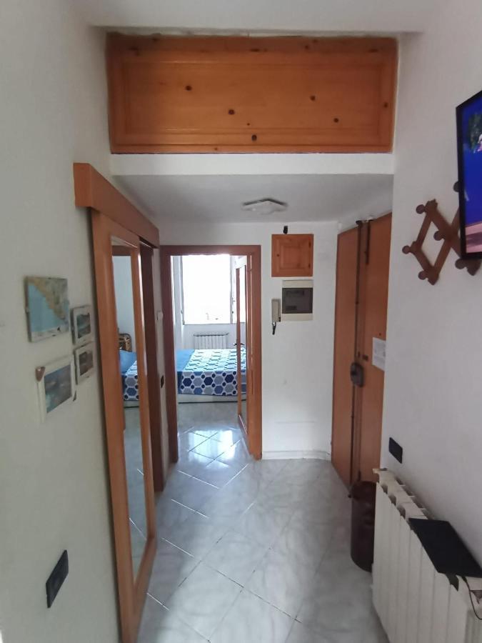 Ferienwohnung Casa Albarosa, 10 Min Walk Train Station, Free Parking. La Spezia Exterior foto