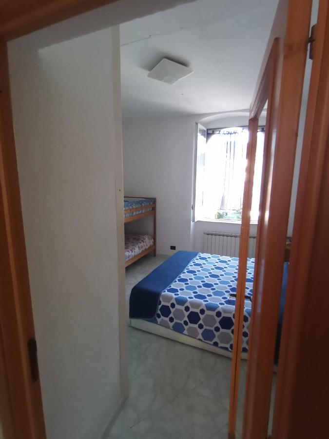 Ferienwohnung Casa Albarosa, 10 Min Walk Train Station, Free Parking. La Spezia Exterior foto