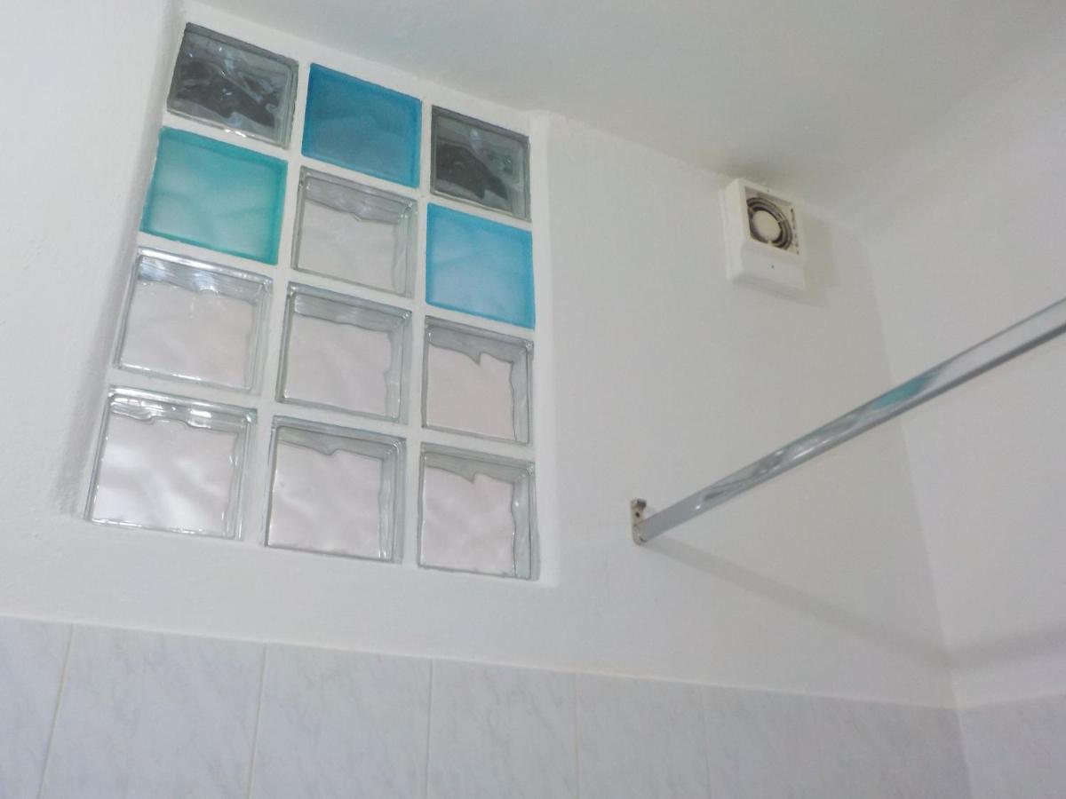 Ferienwohnung Casa Albarosa, 10 Min Walk Train Station, Free Parking. La Spezia Exterior foto