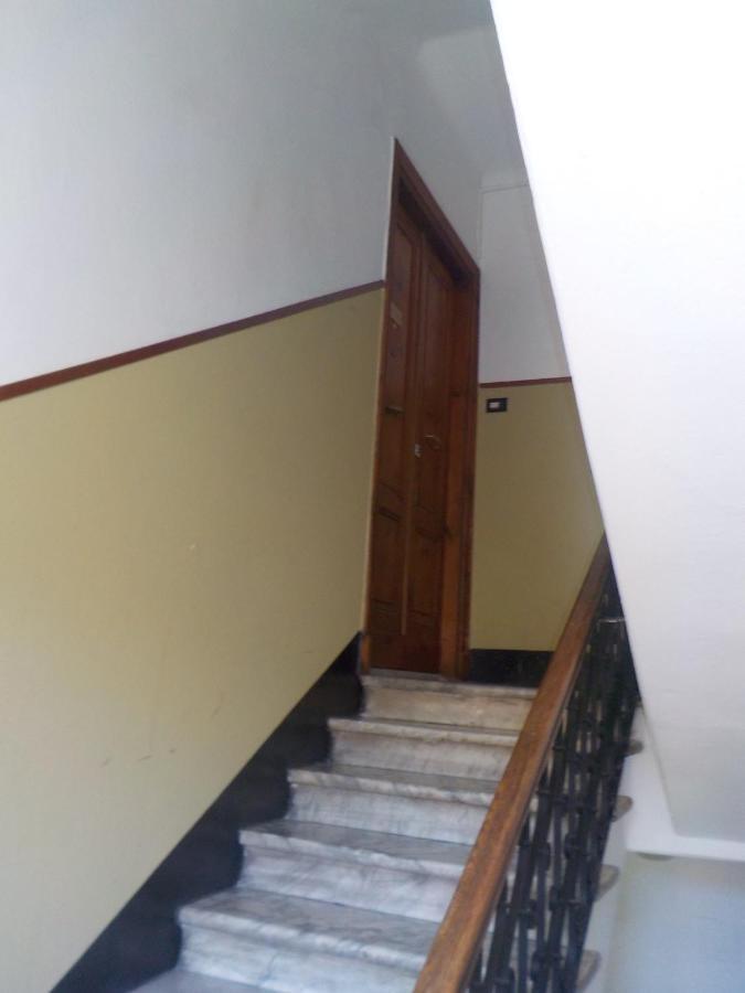 Ferienwohnung Casa Albarosa, 10 Min Walk Train Station, Free Parking. La Spezia Exterior foto